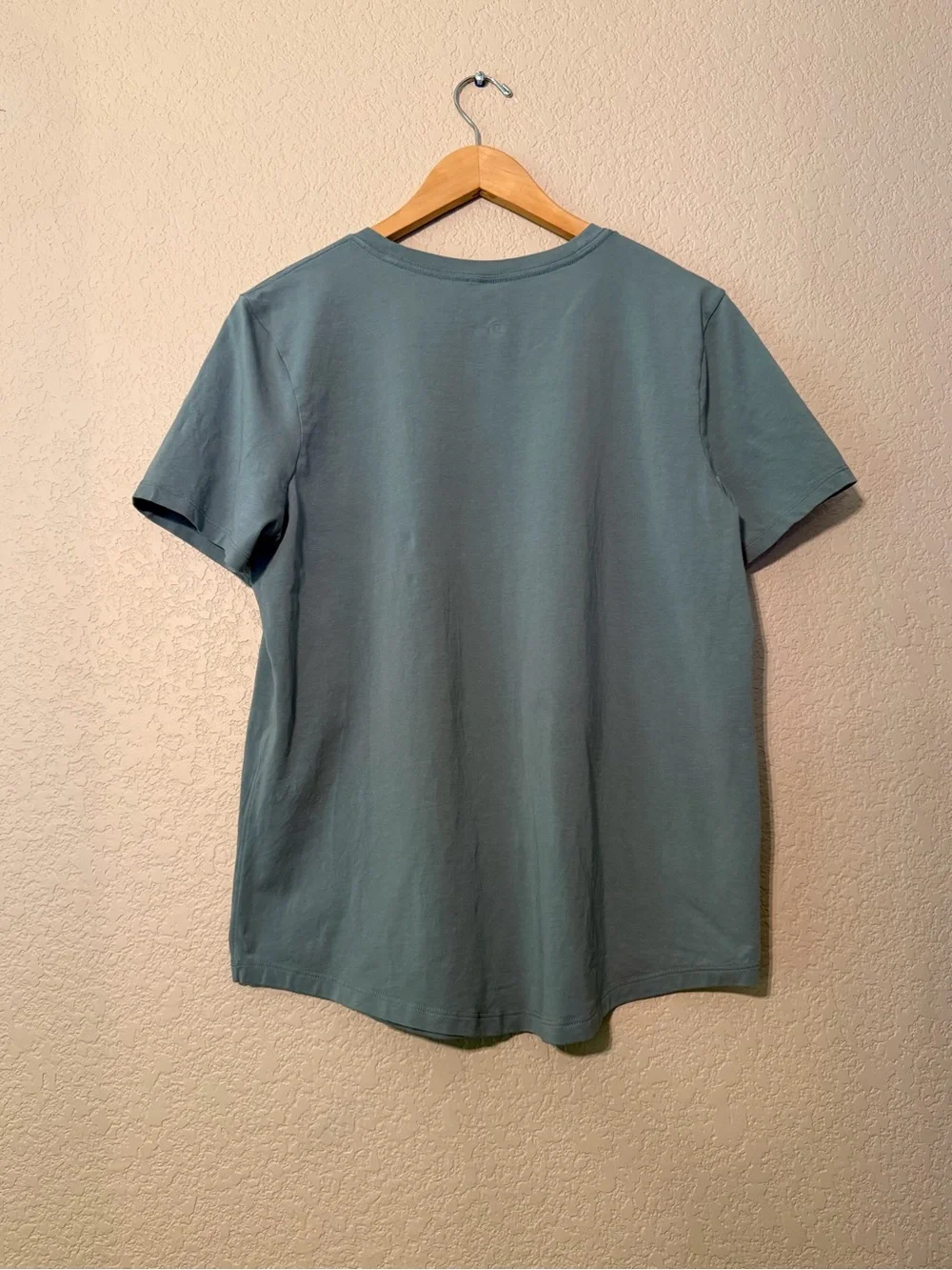 Lululemon Women’s Love Crew T-Shirt, Sz 10